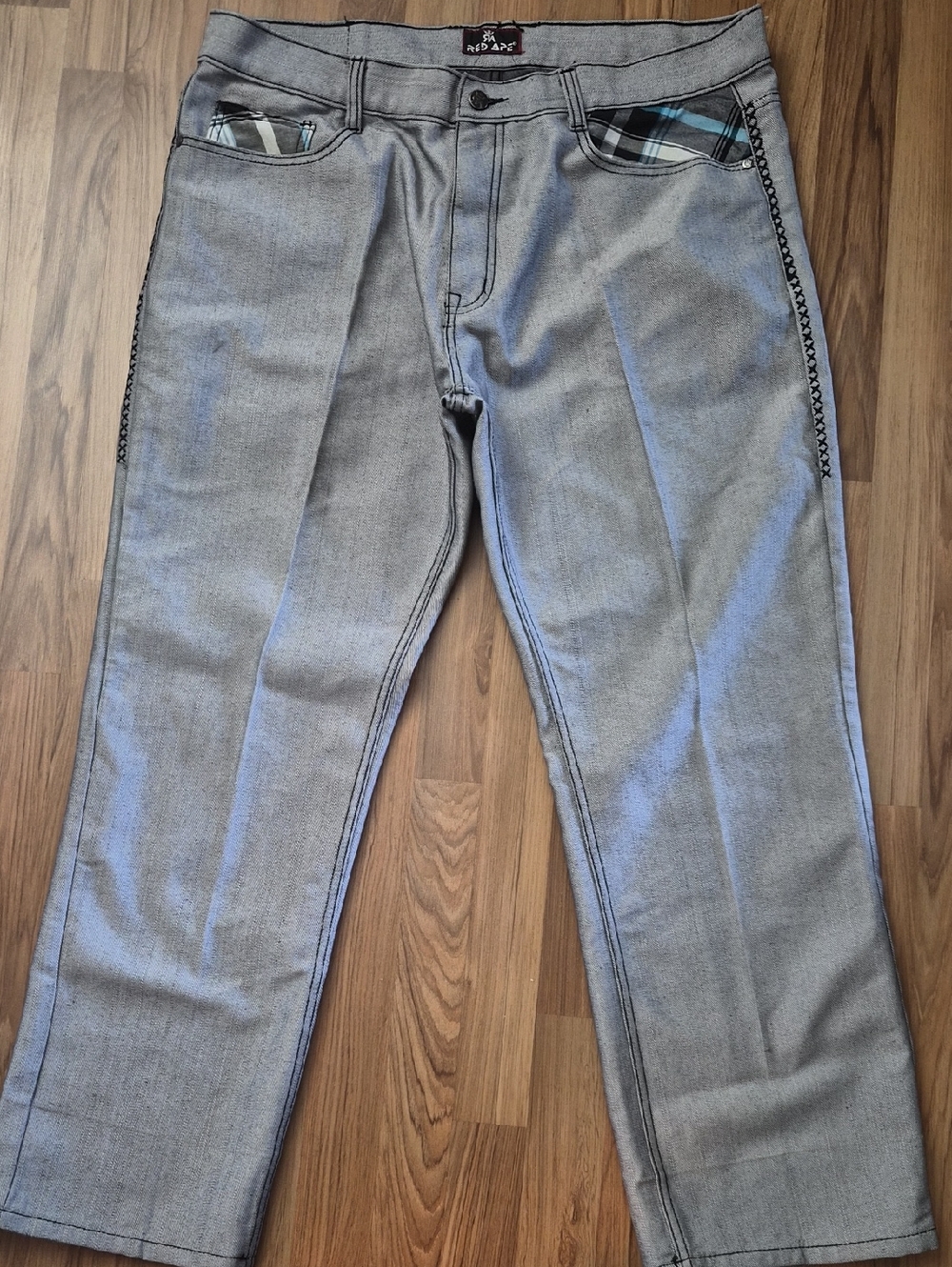 Red Ape Men's Gray Jeans with Unique Pocket Trim Size 42